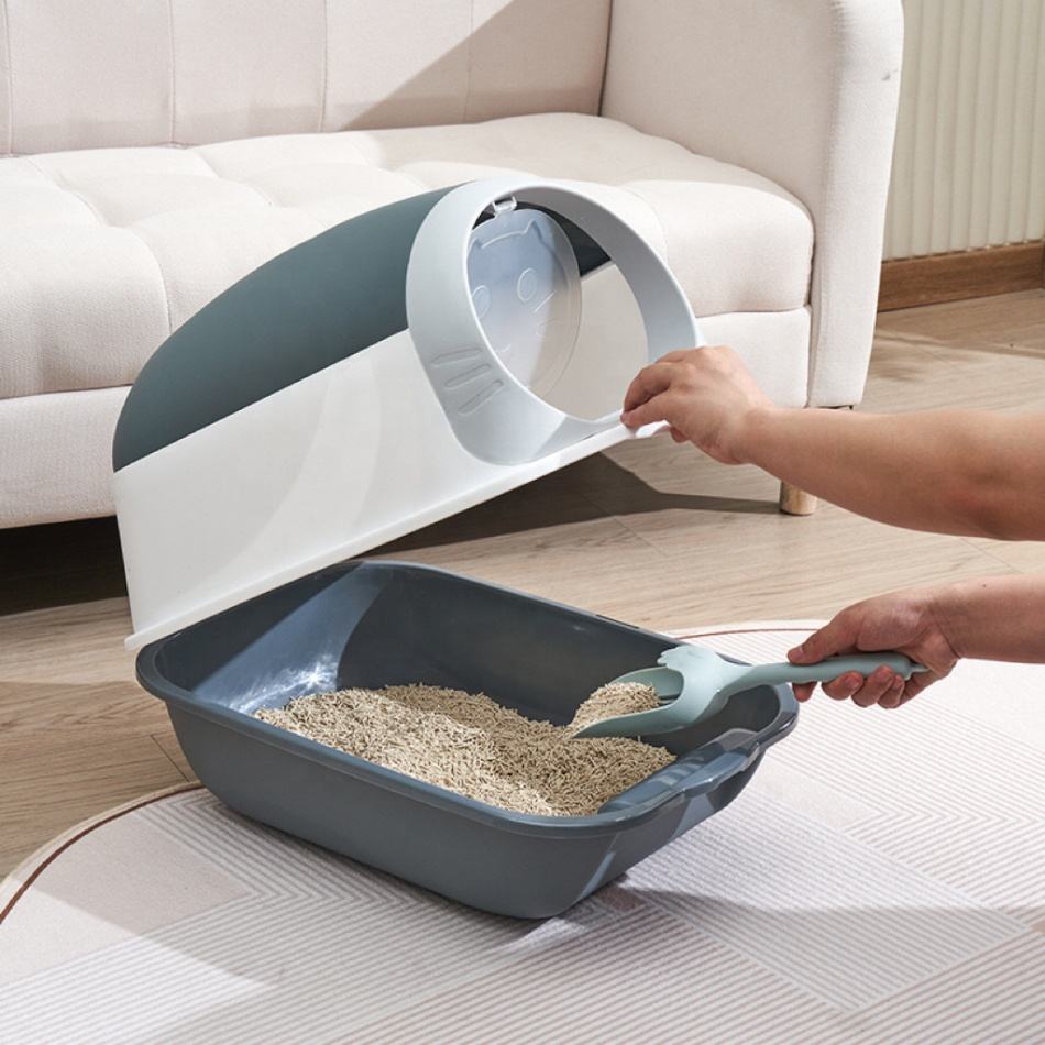 Fully enclosed cat toilet with door Large cat litter box Cat litter box with cat litter scoop and splash proof Cat litter box with deodorizer Pet supplies (Black & White)